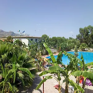 Resort Villaggio Alkantara, Giardini-Naxos