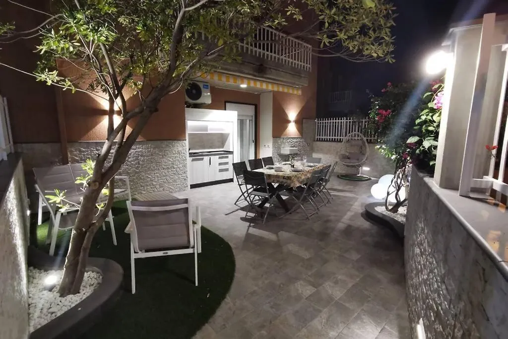 I Mori Di Naxos Apartment Giardini Naxos 0*,  Italy